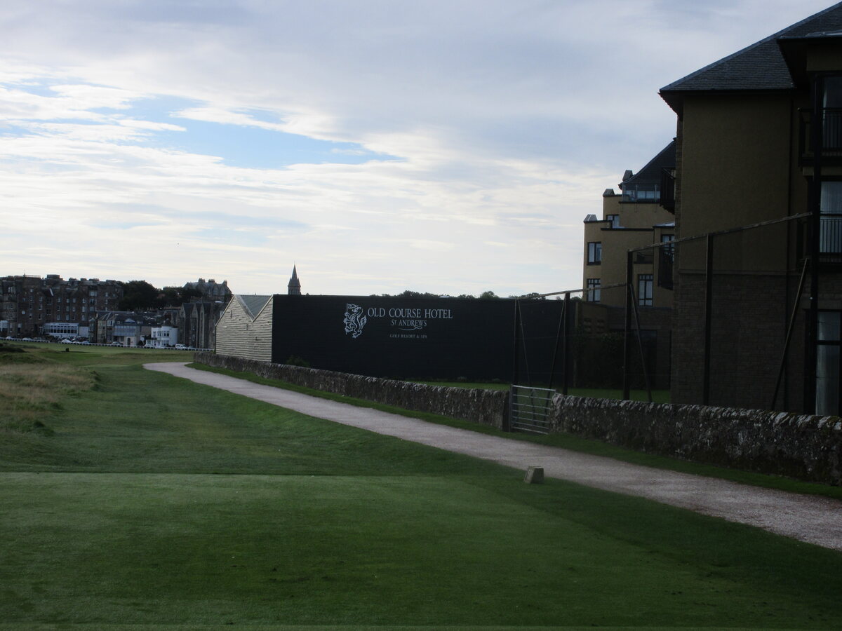 St Andrews No. 17, the Road Hole